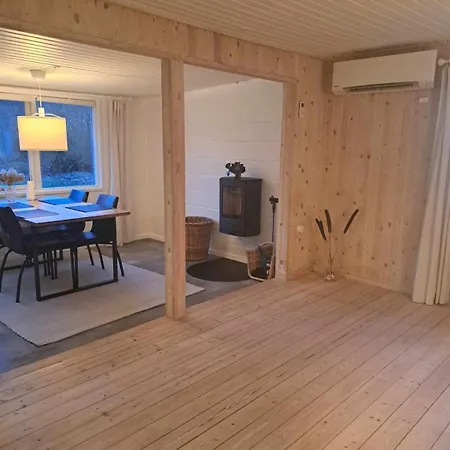Cottage On Natural Grounds Ferienhaus